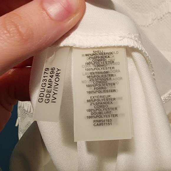 NWT Guess Dress - Picture 5 of 6